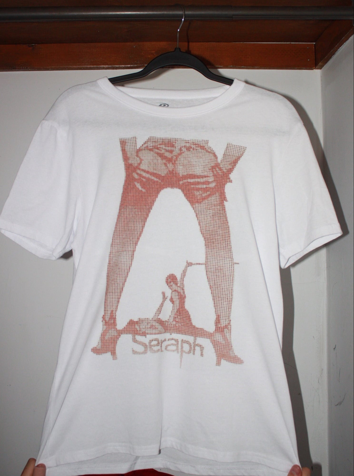 dotted shakedown tee